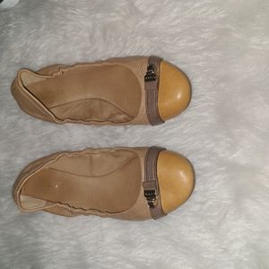 Coach Size 8 B Brown & Tan Leather Ballet Flats